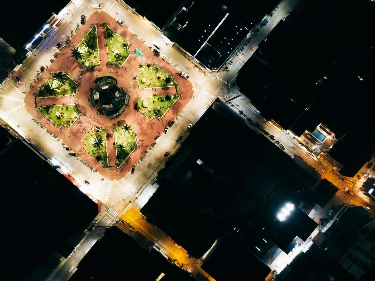 Hotel Nilas Тарапото Екстер'єр фото